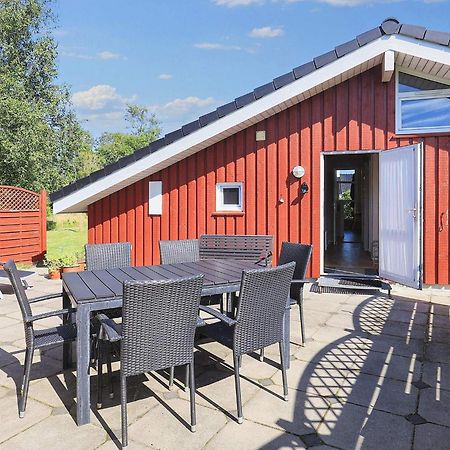 6 Person Holiday Home In Hals Exteriör bild