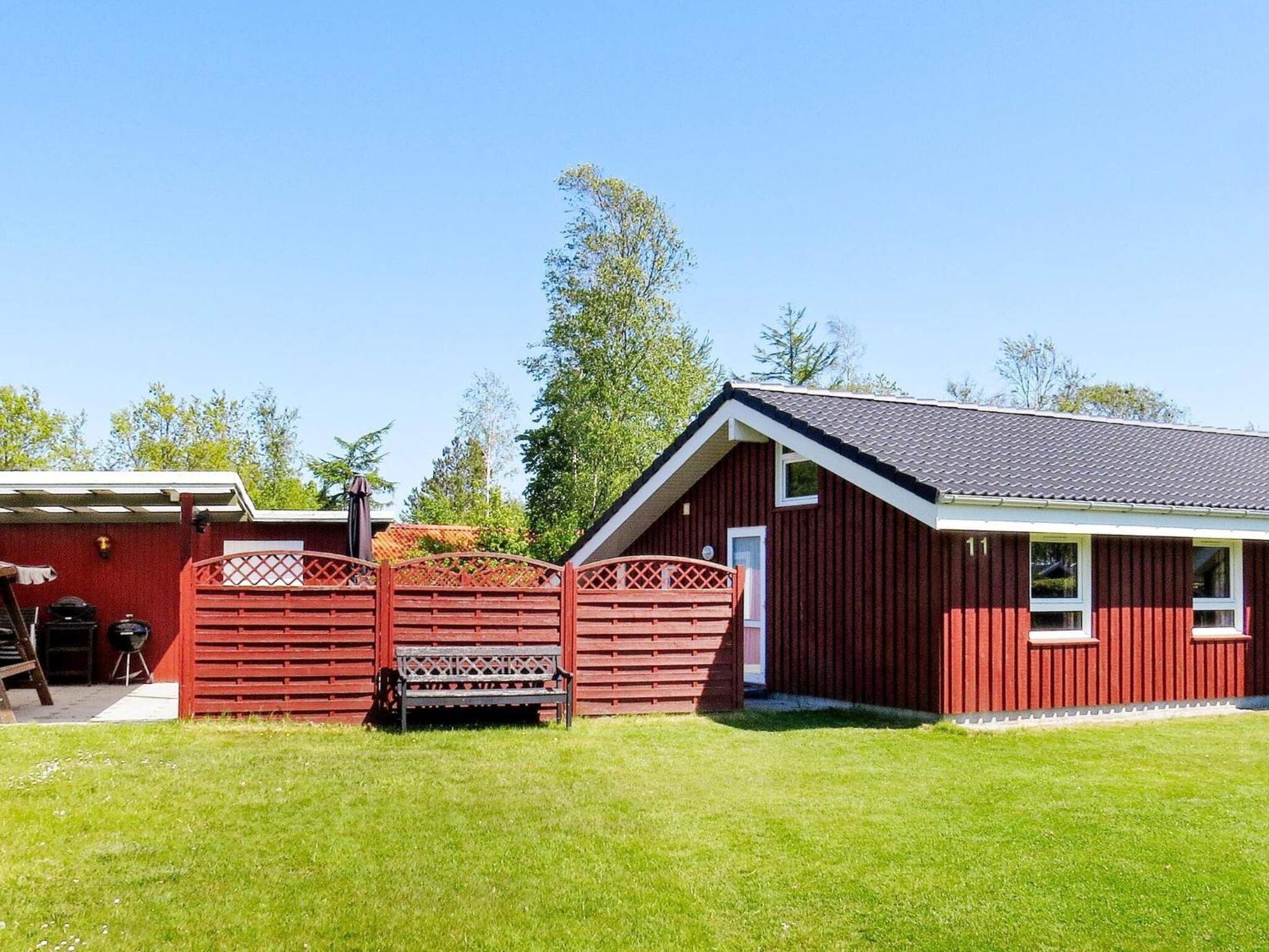 6 Person Holiday Home In Hals Exteriör bild