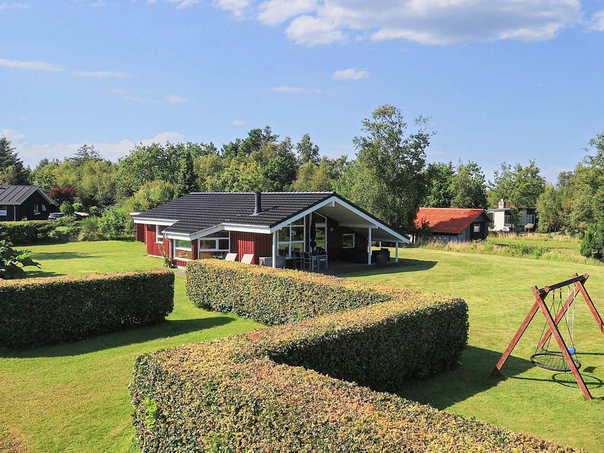 6 Person Holiday Home In Hals Exteriör bild